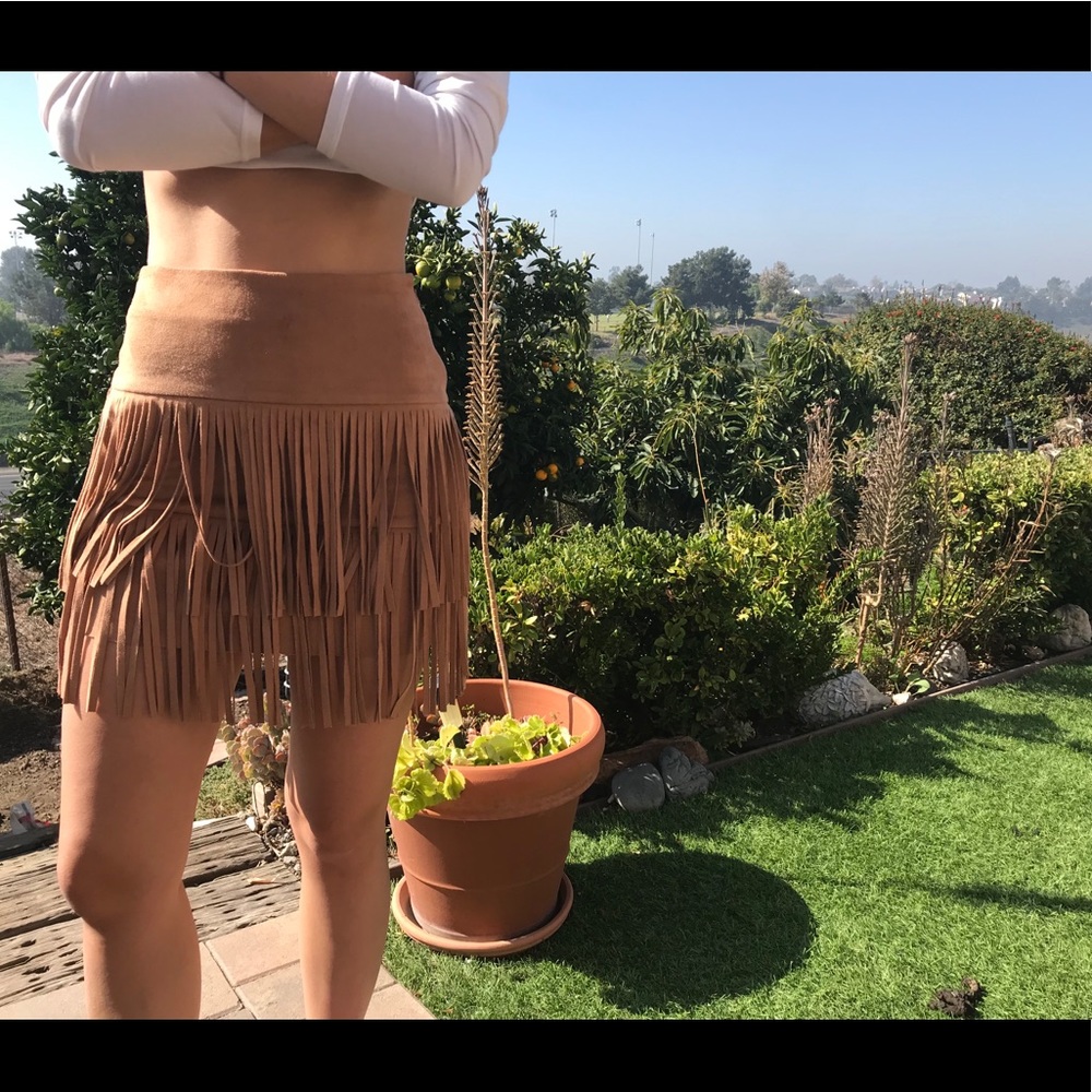 Tasseled skirt